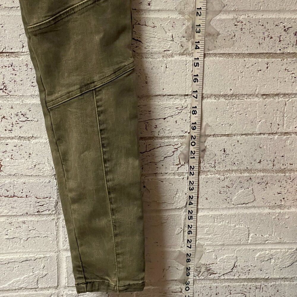 Graceβ& Lace Olive Green Cargo Jogger Pants - Size M - Picture 4 of 11